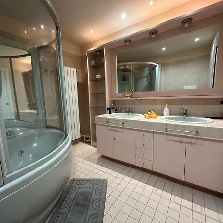 Sana Luxury شقة ستريزا