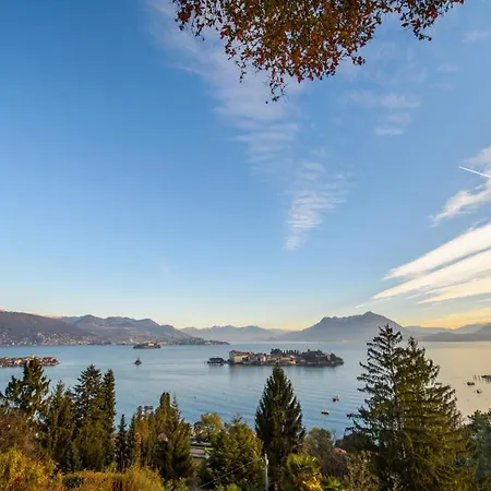 Sana Luxury * ستريزا