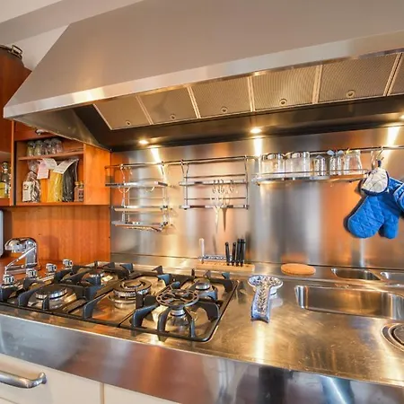 Sana Luxury * ستريزا