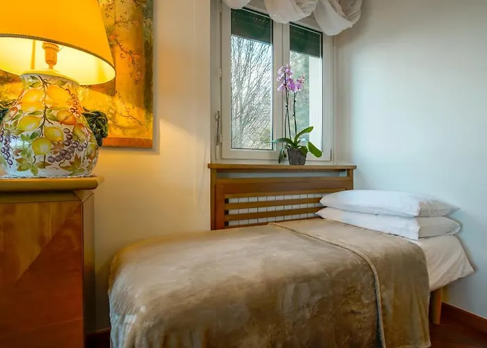 Sana Luxury 斯特雷萨